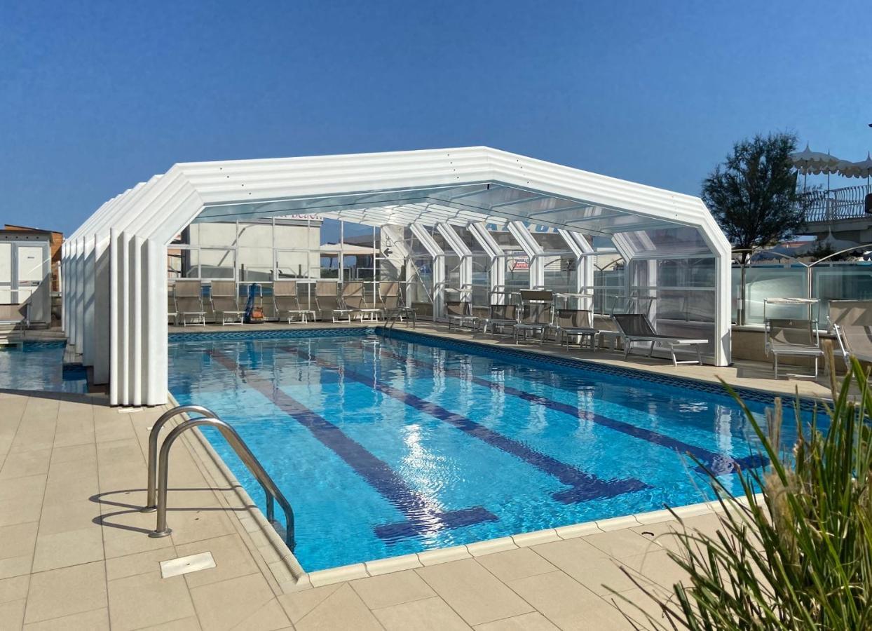 Hotel Solemare Milano Marittima Eksteriør billede