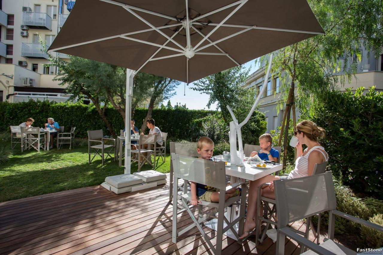 Hotel Solemare Milano Marittima Eksteriør billede